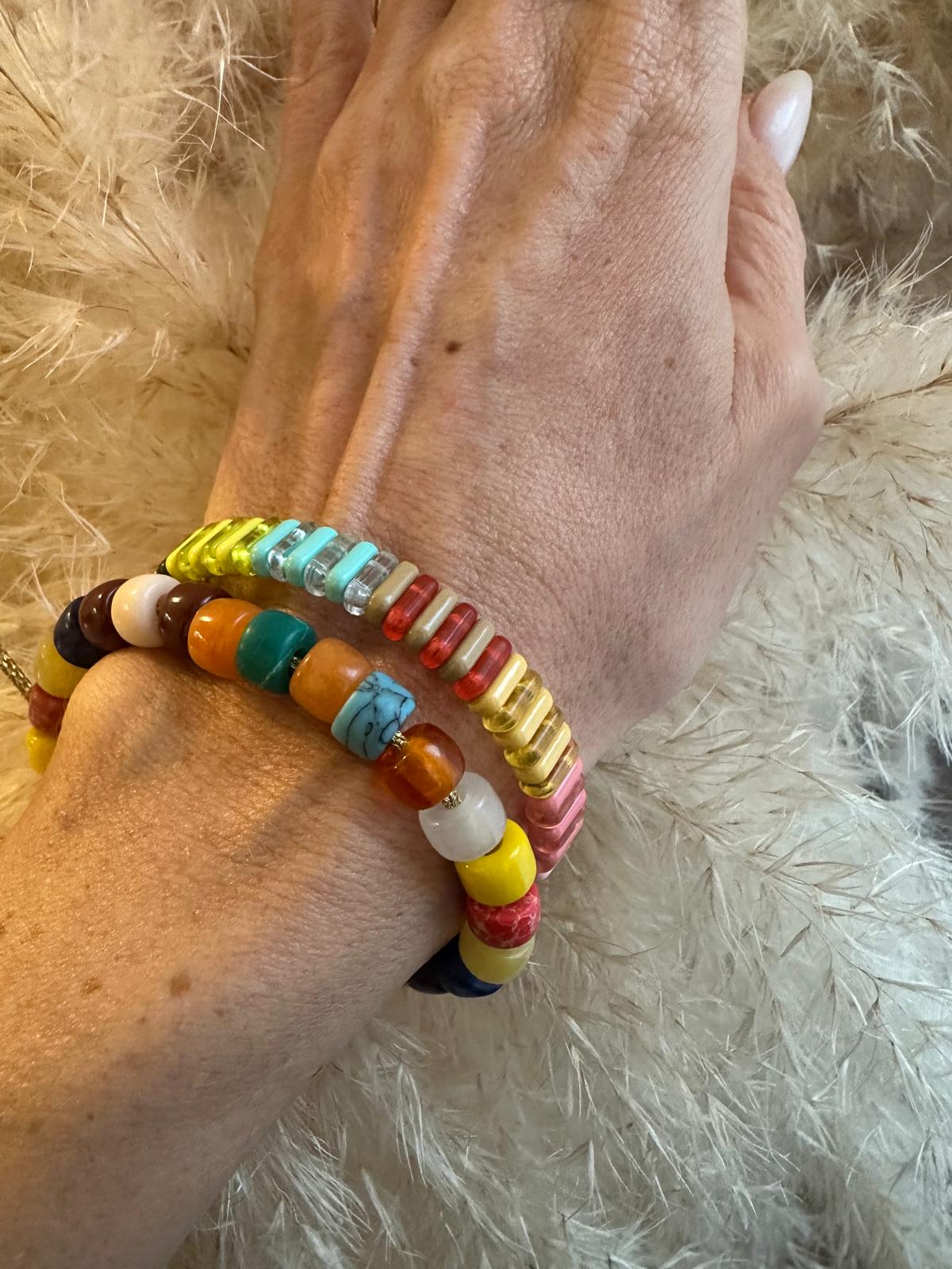 Bracciale in acrilico e filo elastico "Preppy"