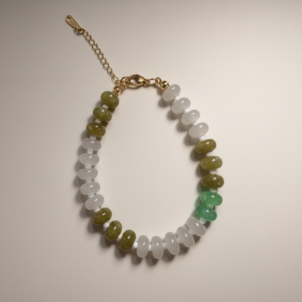 Bracciale con perle di pietra dura e acciaio inossidabile "Becky"