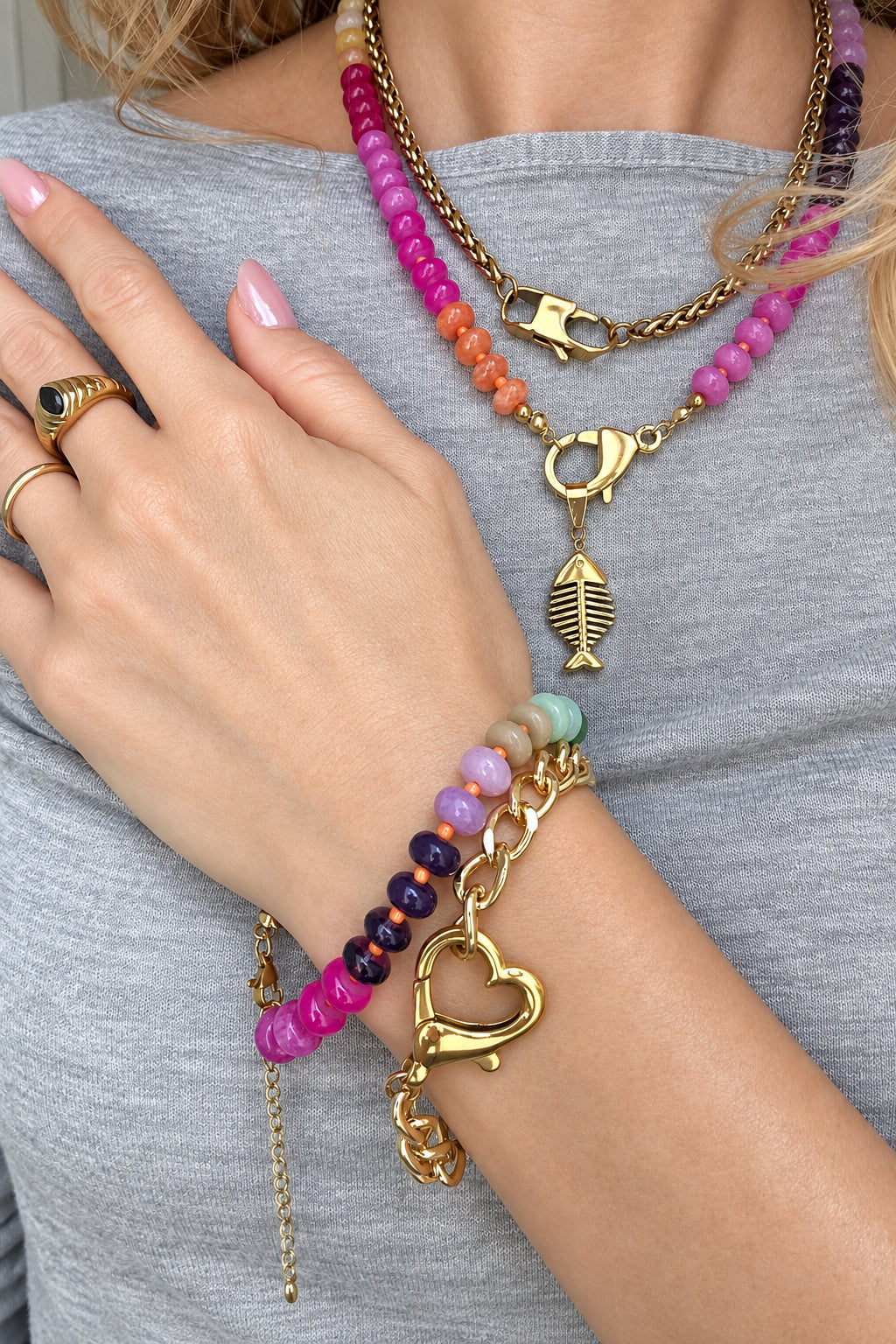 Bracciale con perle di pietra dura e acciaio inossidabile "Debby"