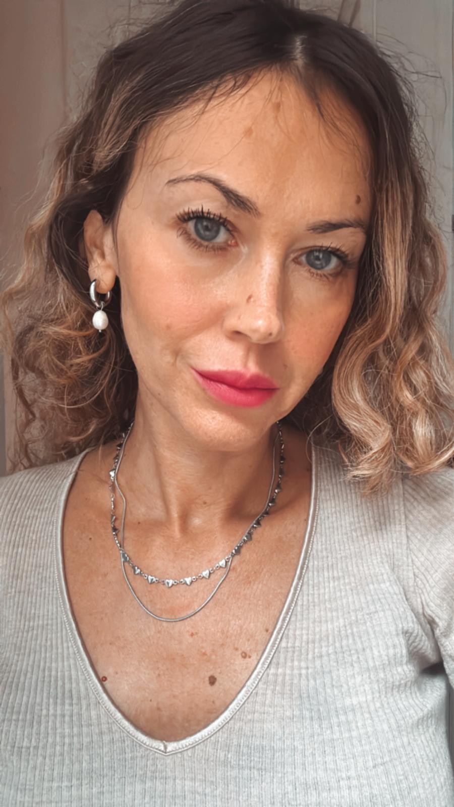 Orecchini in acciaio inossidabile con perla, anallergici e waterproof "Posh"