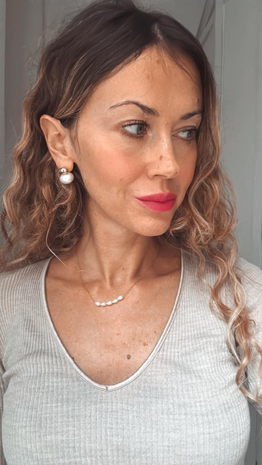 Orecchini in acciaio inossidabile e perle anallergici e waterproof "BonBon"