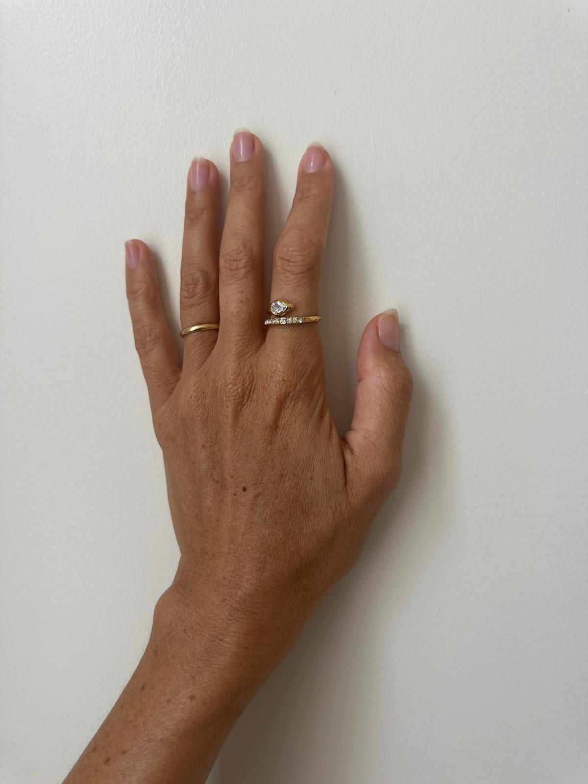 Anello in acciaio inossidabile anallergico e waterproof "Tentazione"