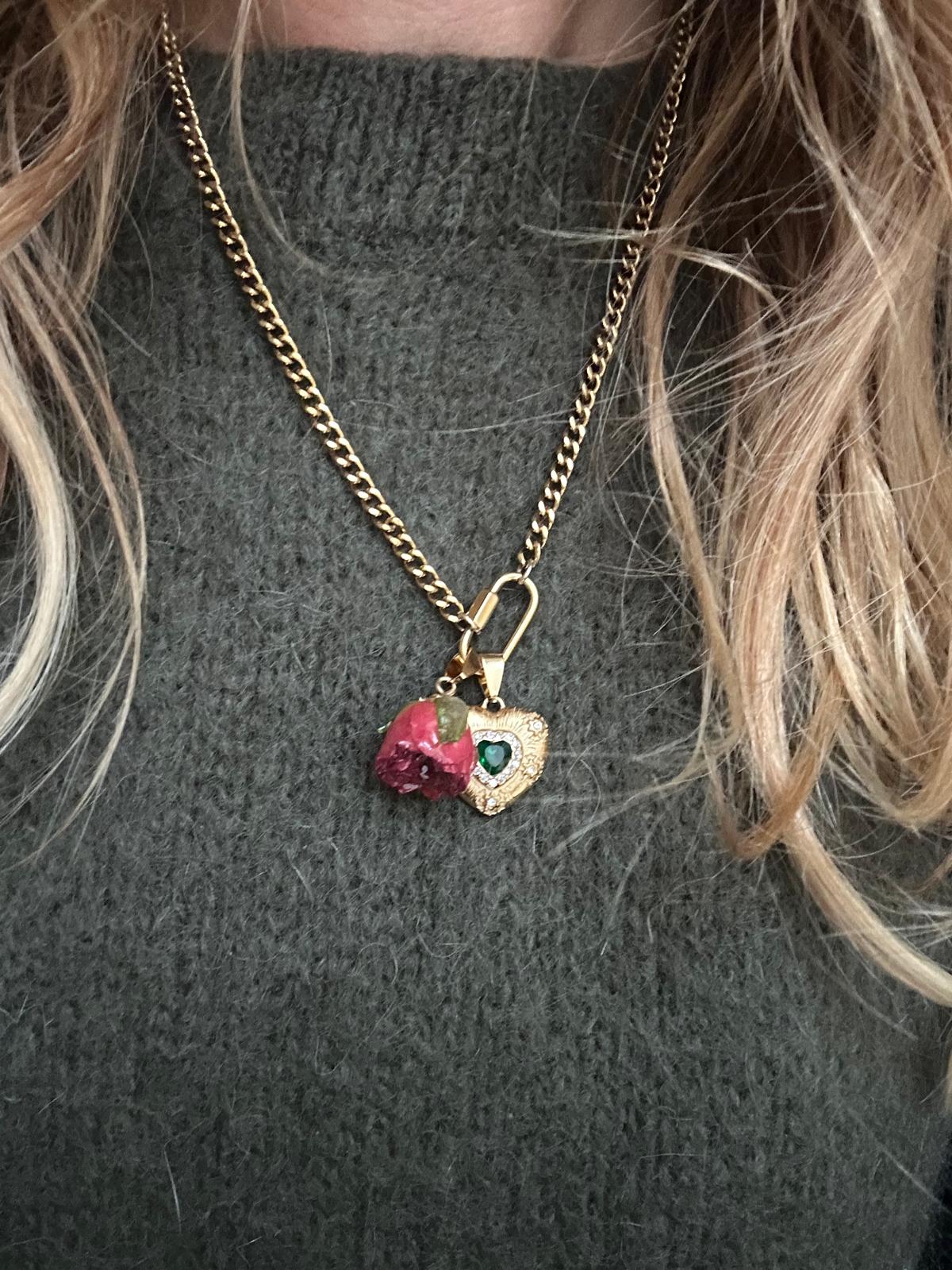 Ciondolo in acciaio inossidabile placcato oro 18k "Silvia"