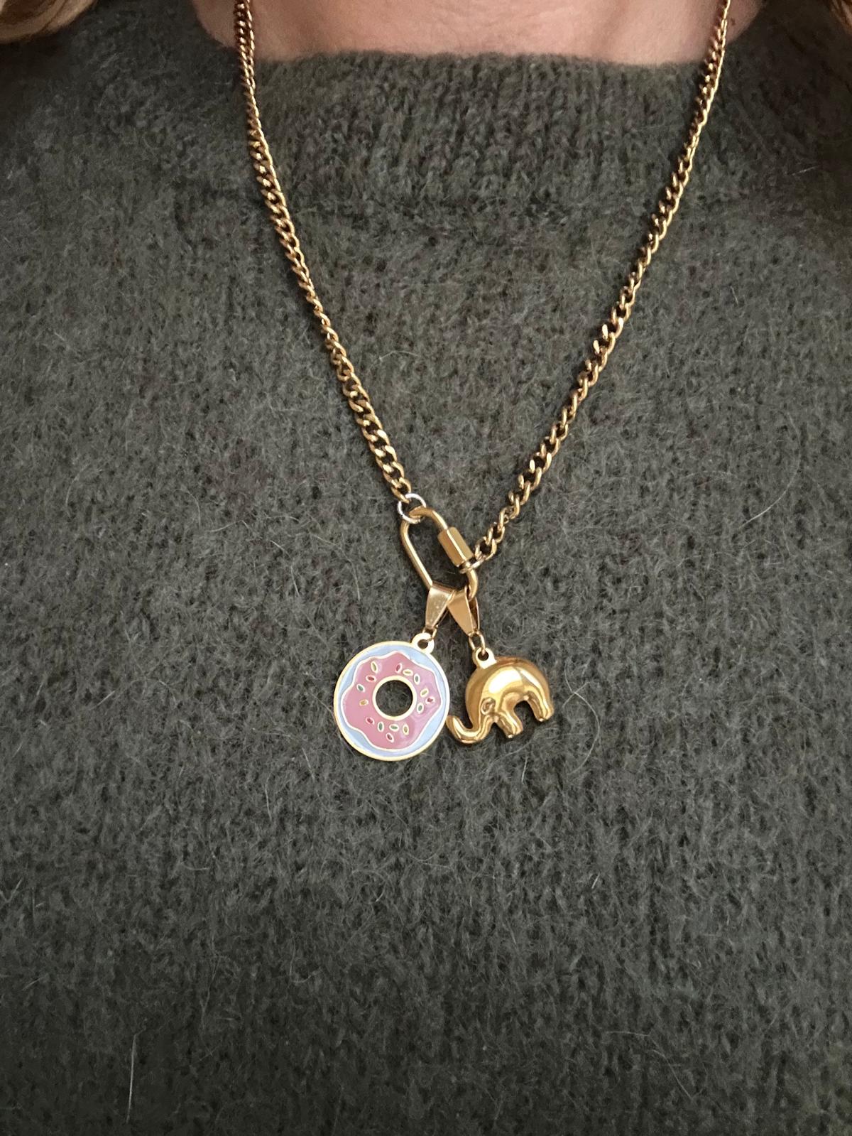 Ciondolo in acciaio inossidabile placcato oro 18k "Donut"