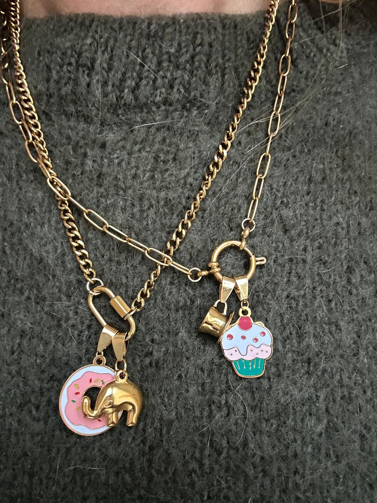 Ciondolo in acciaio inossidabile placcato oro 18k "Donut"