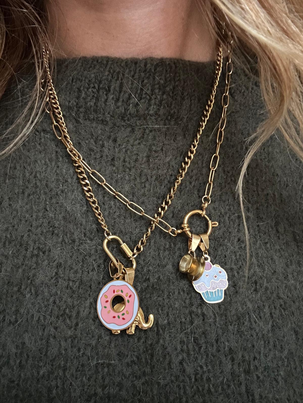 Ciondolo in acciaio inossidabile placcato oro 18k "Donut"