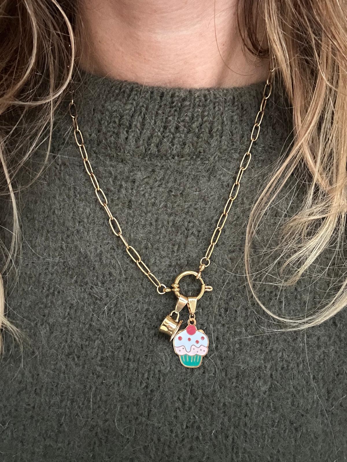 Ciondolo in acciaio inossidabile placcato oro 18k "Cupcake"