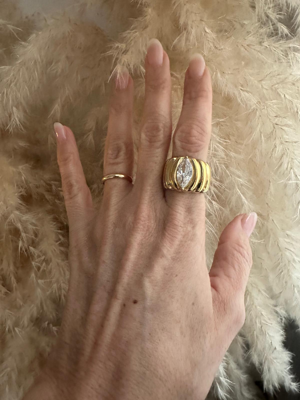 Anello in acciaio inossidabile e zircone anallergico e waterproof "Milly"