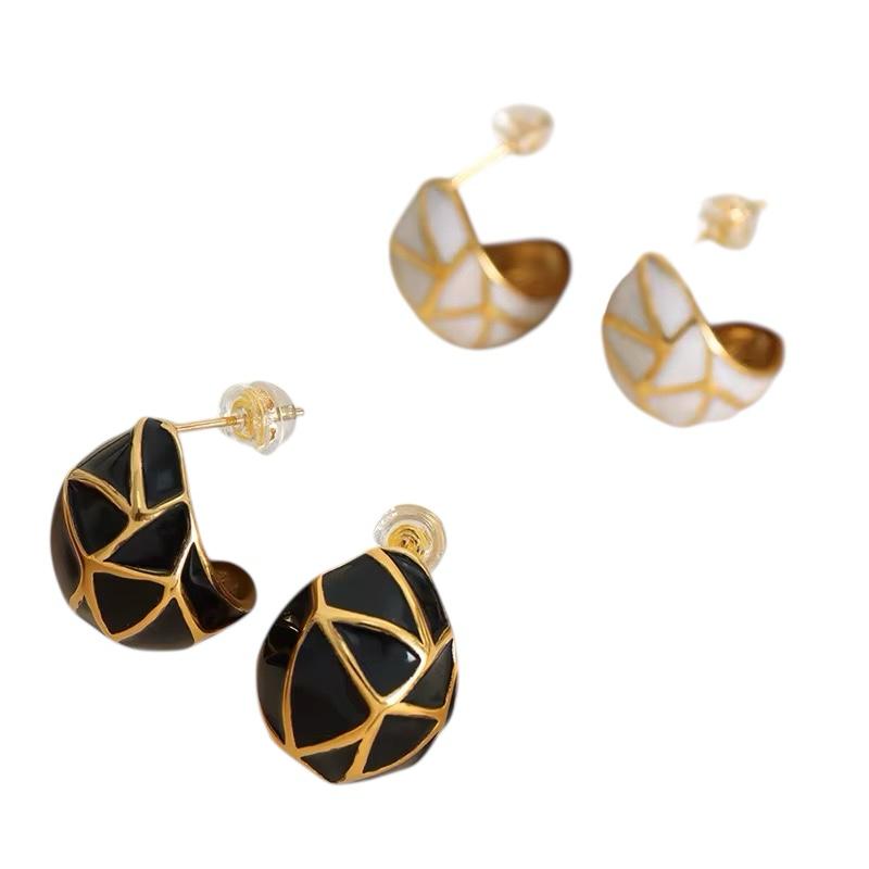 Orecchini in acciaio inossidabile anallergici e waterproof "Miura"