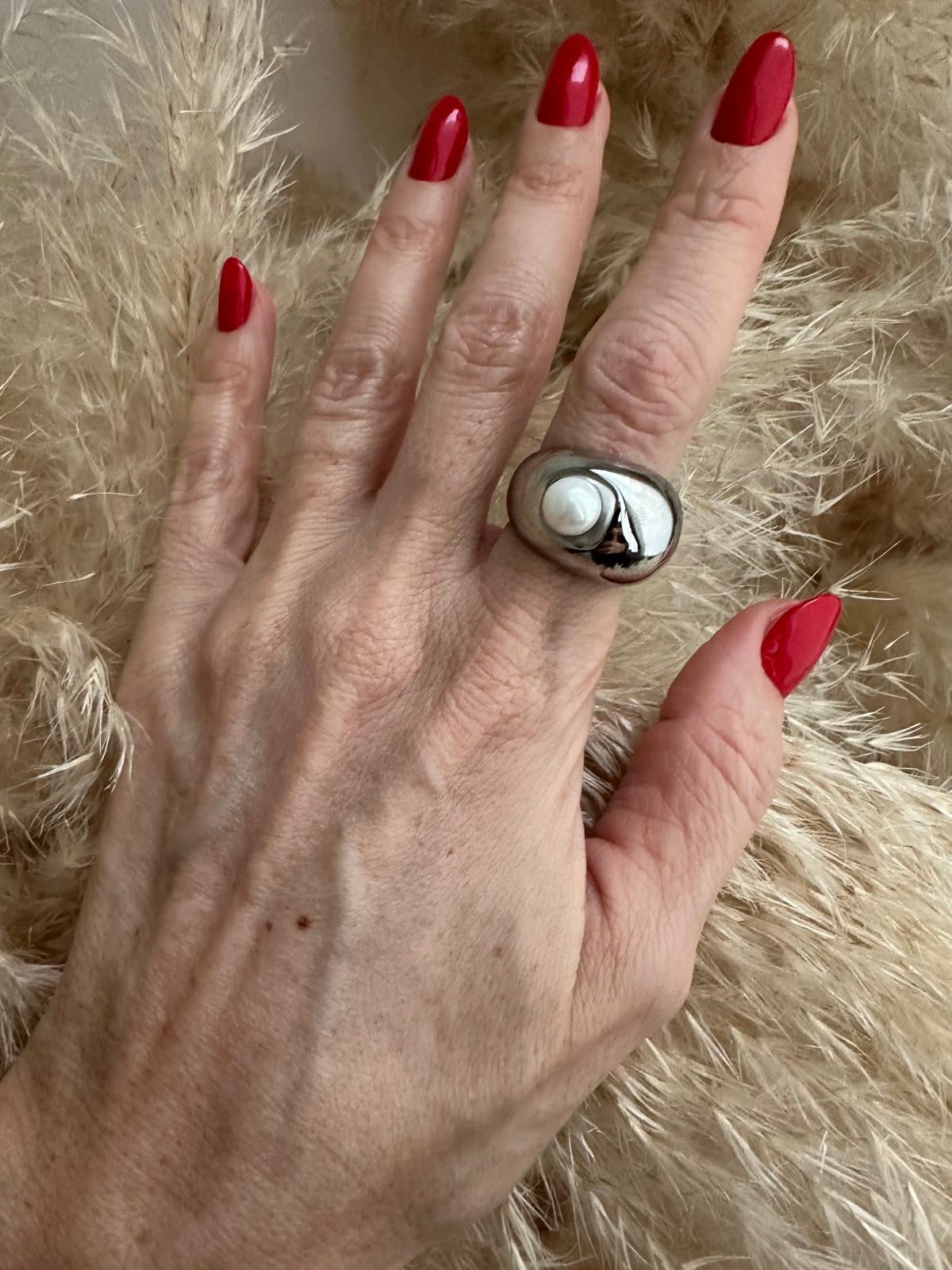 Anello in acciaio inossidabile, anallergico e waterproof placcato oro 18K "Ingrid"