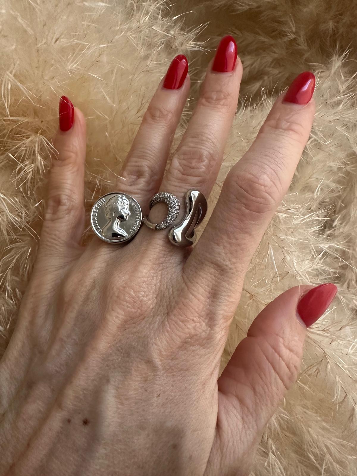 Anello in acciaio inossidabile, anallergico e waterproof placcato oro 18K "Incontro"