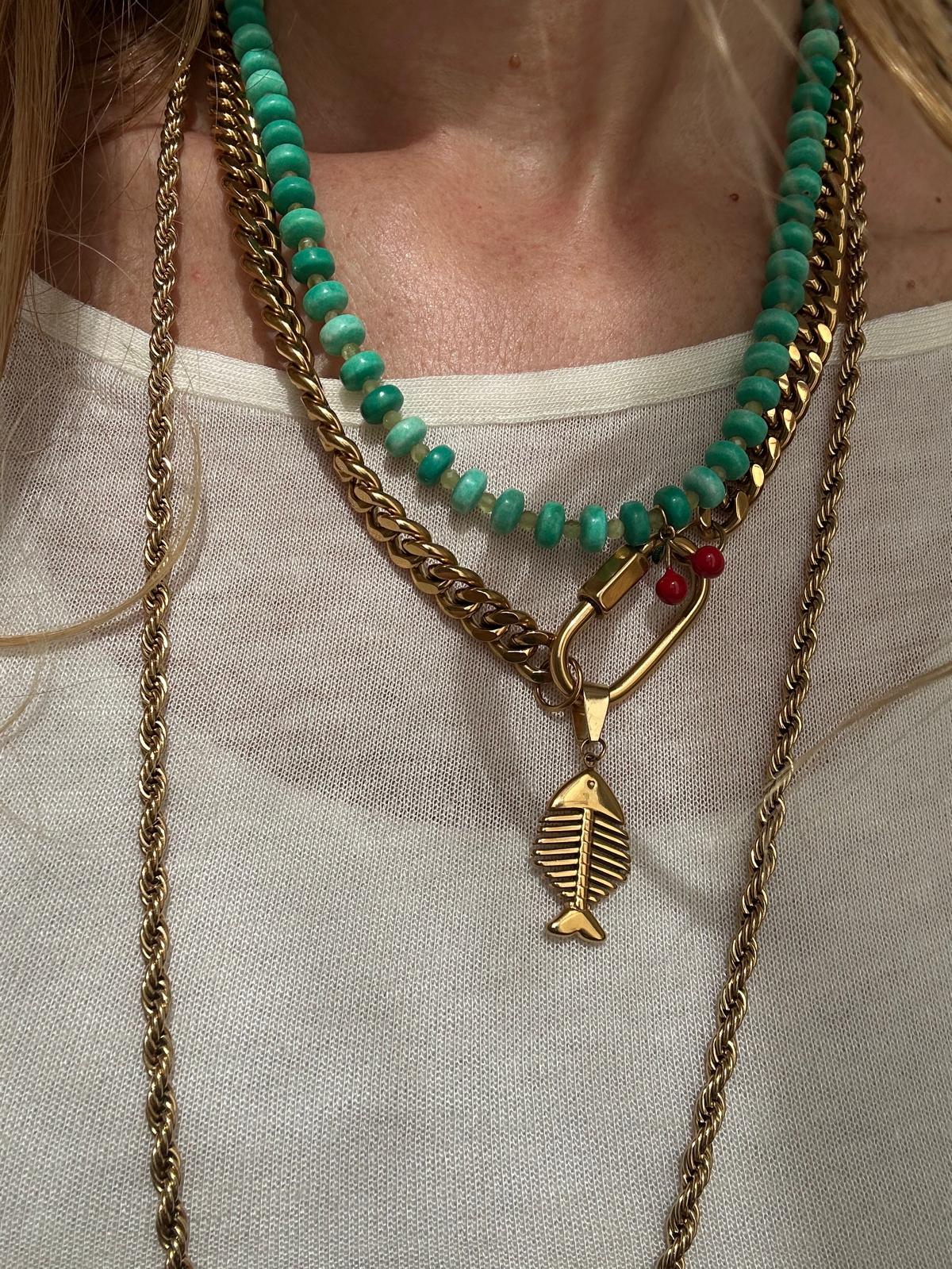 Collana in acciaio inossidabile e perle in pietra naturale "Lola"
