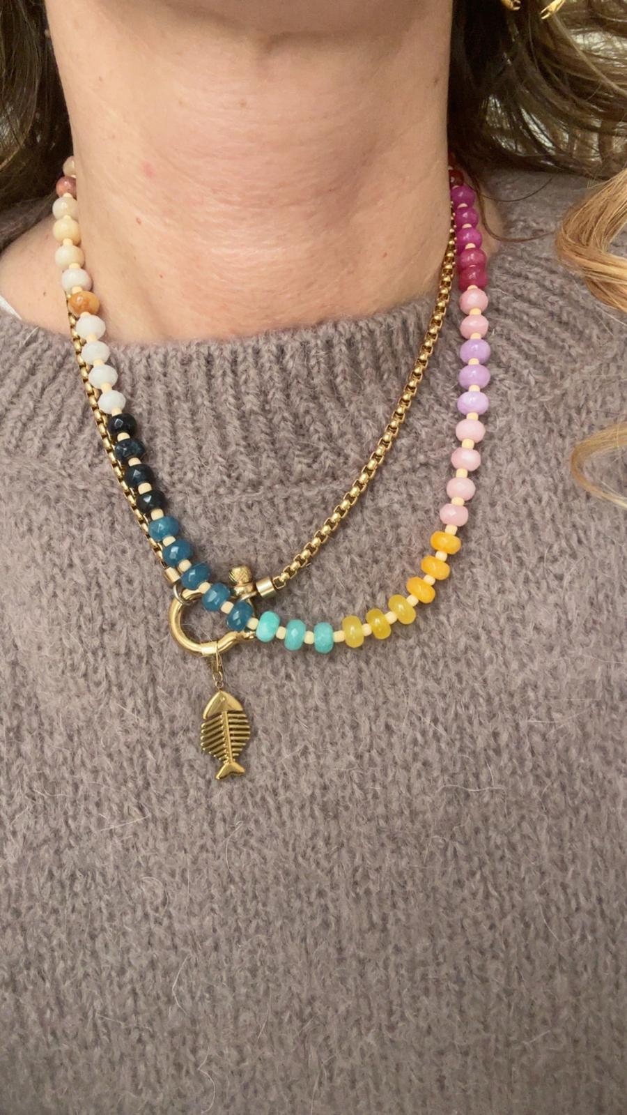 Collana in acciaio inossidabile e perle in pietra naturale "Sharon"