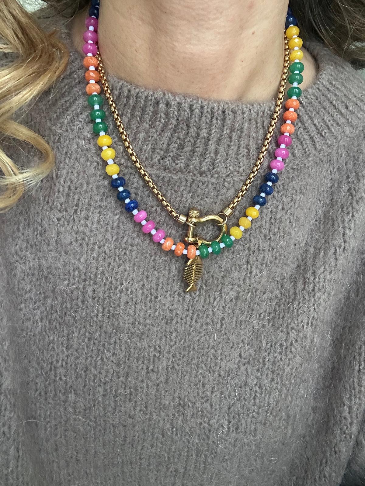 Collana in acciaio inossidabile e perle in pietra naturale "Sharon"