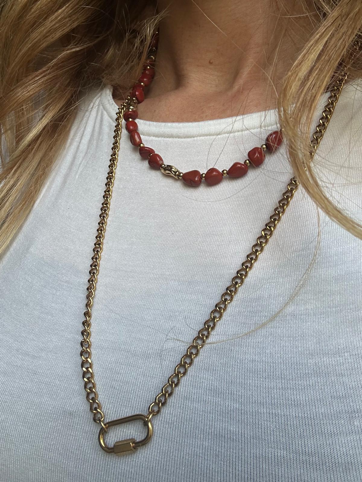 Collana in acciaio inossidabile e perle in pietra naturale "Blush"