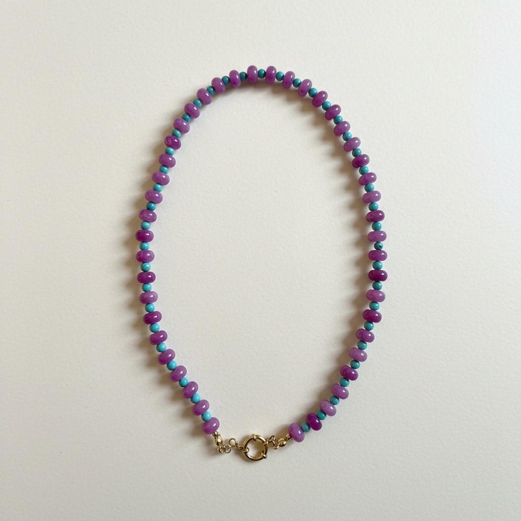 Collana in acciaio inossidabile e perle in pietra naturale "Becky"