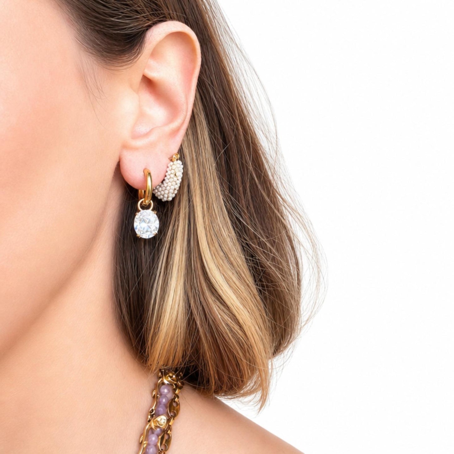 Orecchini in acciaio inossidabile anallergici e waterproof placcati oro 18K "Scintilla"