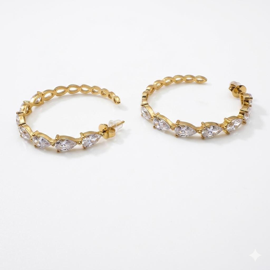 Orecchini in acciaio inossidabile anallergici e waterproof placcati oro 18K "Skyler"
