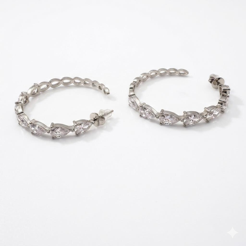Orecchini in acciaio inossidabile anallergici e waterproof placcati oro 18K "Skyler"