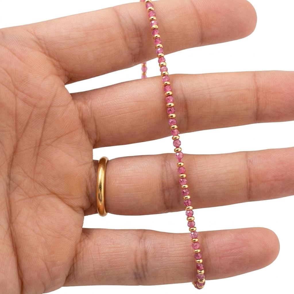 Collana in acciaio inossidabile e perline in vetro "Filo"