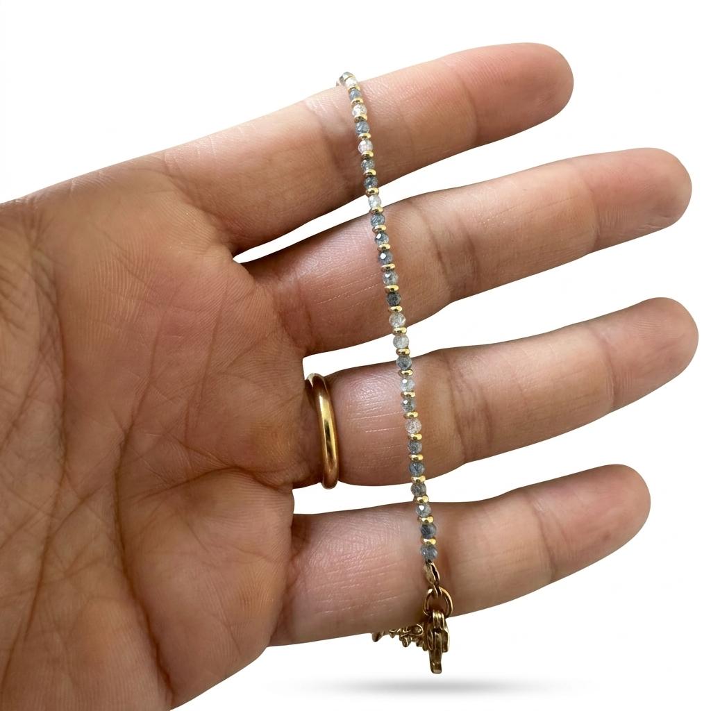 Collana in acciaio inossidabile e perline in vetro "Filo"