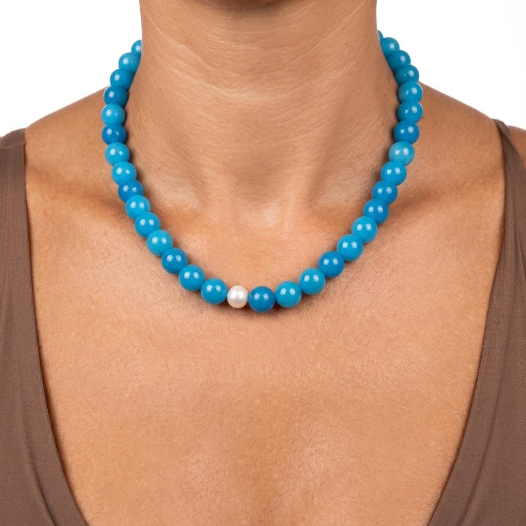 Collana in acciaio inossidabile e perle in pietra dura "Tala"