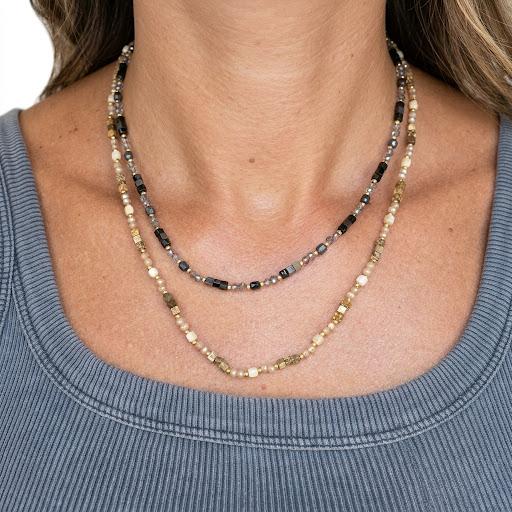 Collana in acciaio inossidabile e perline colorate "Noir"