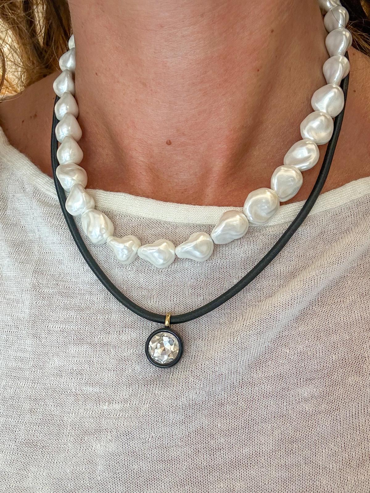 Collana in acciaio inossidabile e cordino eastico "Nebula"